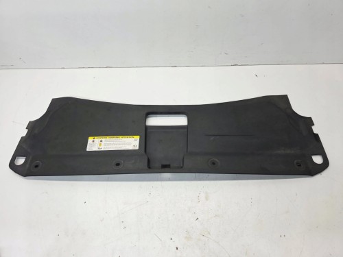 OSŁONA NAKŁADKA PASA PRZEDNIEGO AUDI Q3 8U 8U0807081B