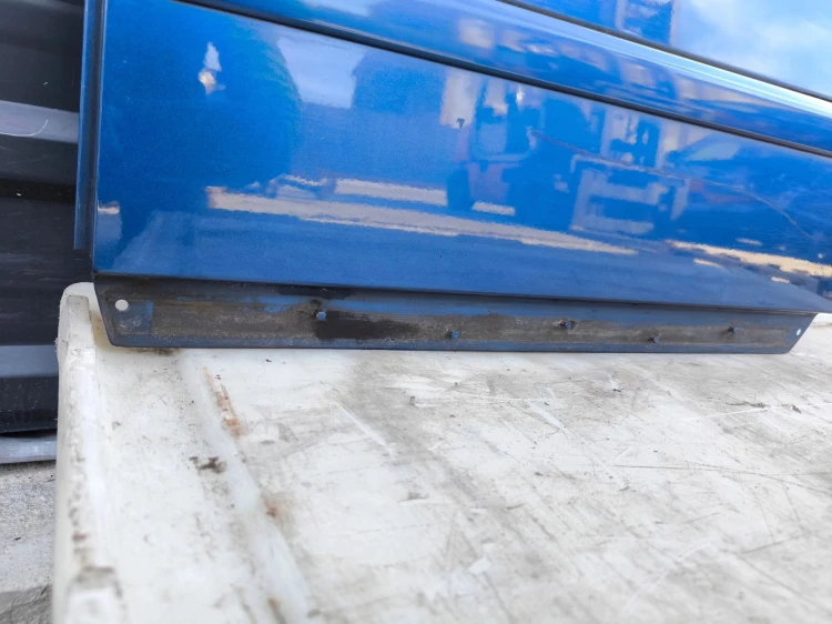 DRZWI LEWY TYŁ AUDI A4 B7 LZ5C SEDAN AVANT KOMBI ORYGINAŁ BEZ KOROZJI !!!