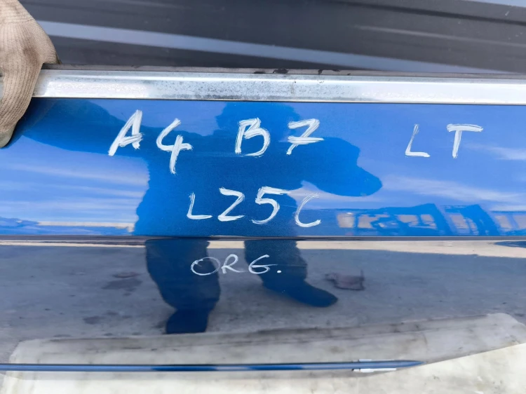 DRZWI LEWY TYŁ AUDI A4 B7 LZ5C SEDAN AVANT KOMBI ORYGINAŁ BEZ KOROZJI !!!