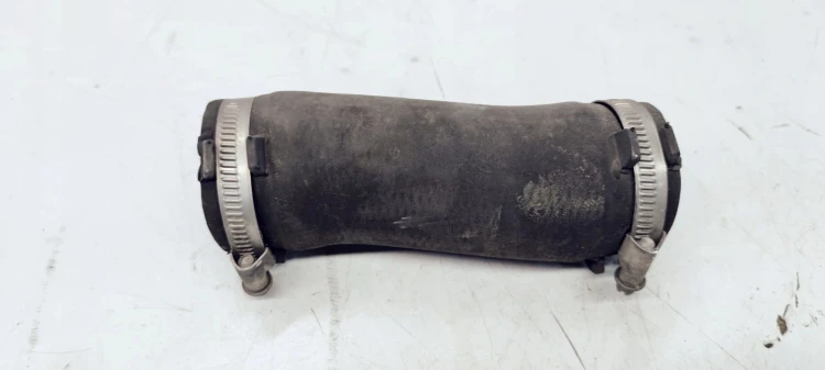RURA WĄŻ INTERCOOLERA AUDI A6 C6 4F0145708L
