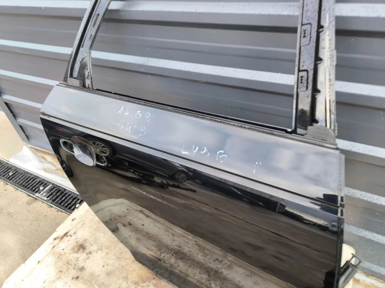 DRZWI PRAWY TYŁ AUDI A4 B9 LY9B AVANT / KOMBI 2016-2019