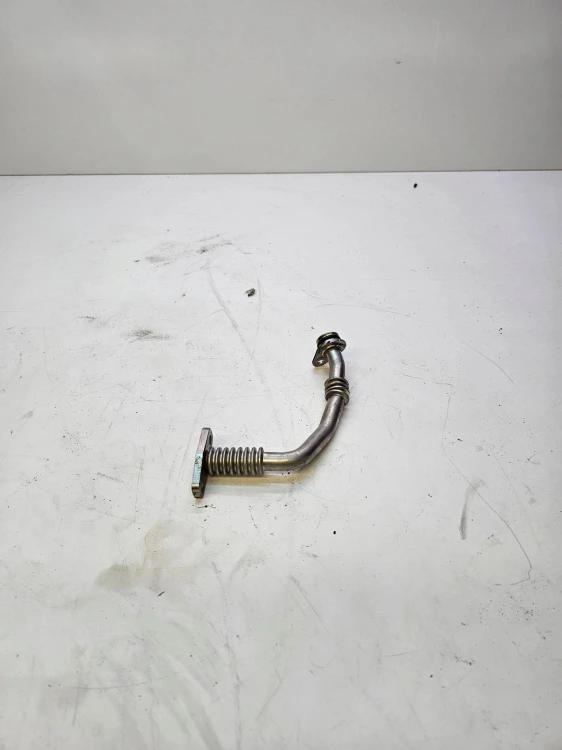 RURA PRZEWÓD POWRÓT OLEJU AUDI VW 04L145736E