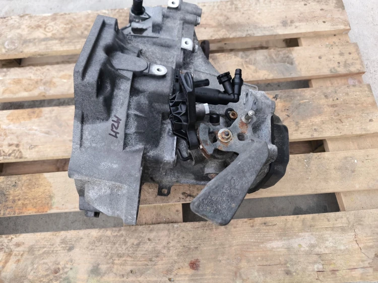 SKRZYNIA BIEGÓW AUDI VW SEAT SKODA MANUALNA MZM 1.6 TDI ORYGINAŁ !!!
