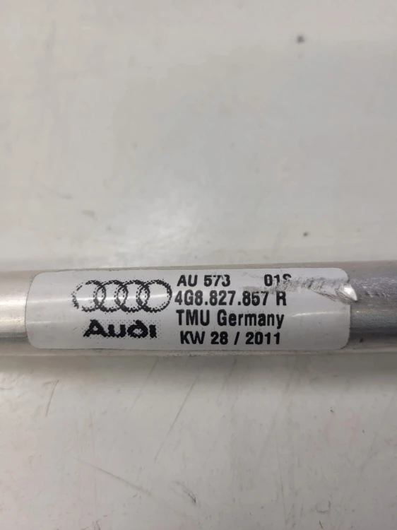 SIŁOWNIK TELESKOP KLAPY TYŁ AUDI A7 4G8827857R