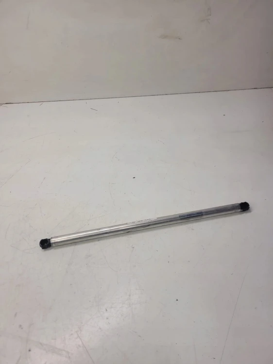 SIŁOWNIK TELESKOP KLAPY TYŁ AUDI A7 4G8827857R