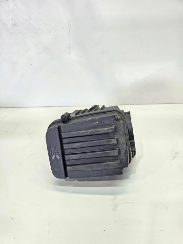 OBUDOW1A FILTRA POWIETRZA AUDI A3 8P VW SEAT SKODA 1F0129607 1K0129601