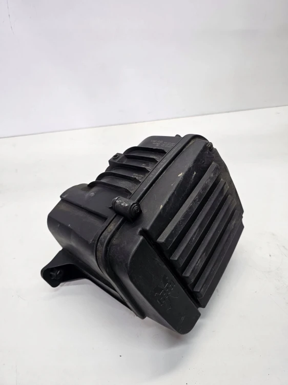 OBUDOW1A FILTRA POWIETRZA AUDI A3 8P VW SEAT SKODA 1F0129607 1K0129601