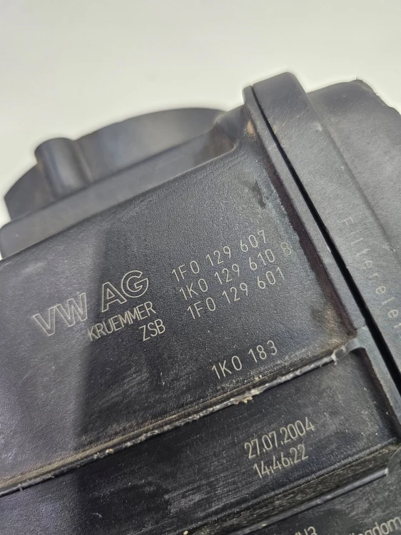 OBUDOW1A FILTRA POWIETRZA AUDI A3 8P VW SEAT SKODA 1F0129607 1K0129601