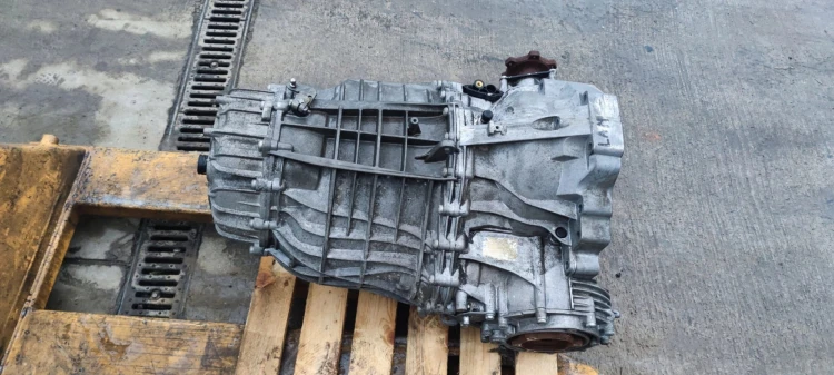 SKRZYNIA BIEGÓW MULTITRONIC AUDI A4 B8 A5 8T LAM * BENZYNA
