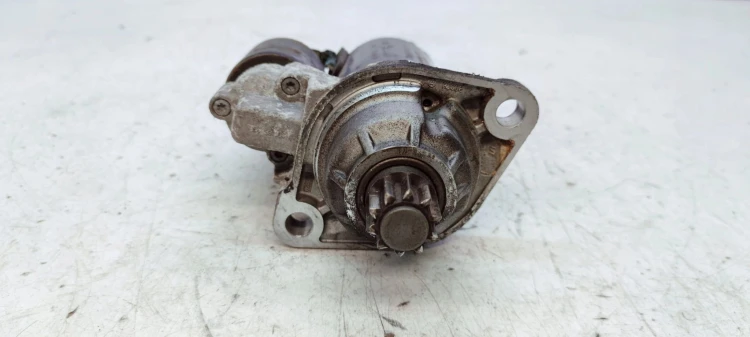 ROZRUSZNIK AUDI A3 8P VOLKSWAGEN SEAT SKODA 2.0 FSI 02M911023G *97*