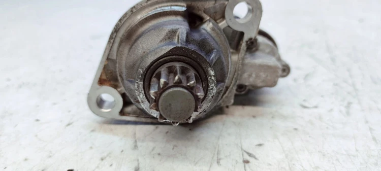 ROZRUSZNIK AUDI A3 8P VOLKSWAGEN SEAT SKODA 2.0 FSI 02M911023G *97*