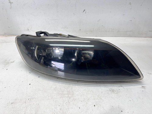 REFLEKTOR PRAWY ZWYKŁY AUDI Q7 4L 4L0941004K UK 1/26 VALEO