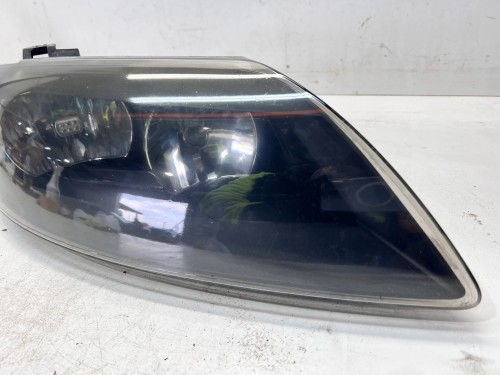 REFLEKTOR PRAWY ZWYKŁY AUDI Q7 4L 4L0941004K UK 1/26 VALEO