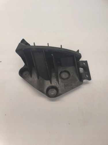 ŚLIZG ZDERZAKA PRAWY TYŁ AUDI A3 8P 8P4807394A