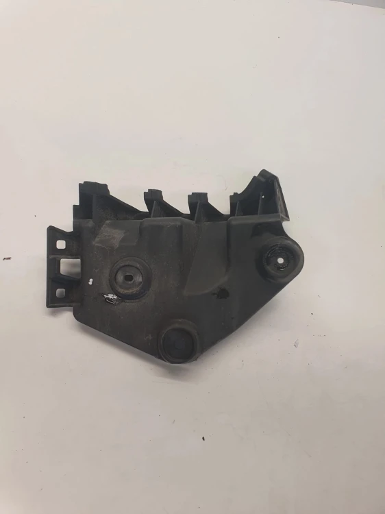 ŚLIZG ZDERZAKA PRAWY TYŁ AUDI A3 8P 8P4807394A