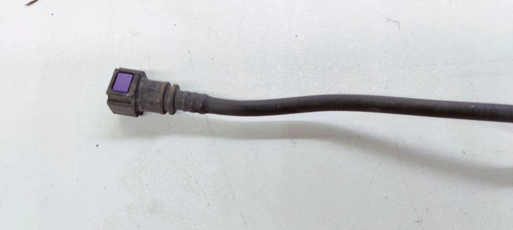 WĄŻ PRZEWÓD ADBLUE AUDI A4 A5 A6 8K0131987G
