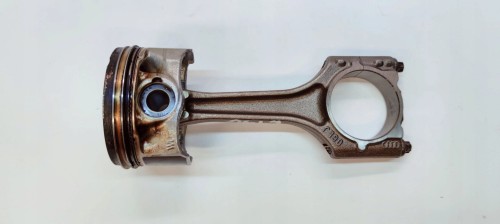 TŁOK + KORBOWÓD AUDI VOLKSWAGEN SEAT SKODA 2.0 TFSI TSI 06LJ 06KBF 82.420