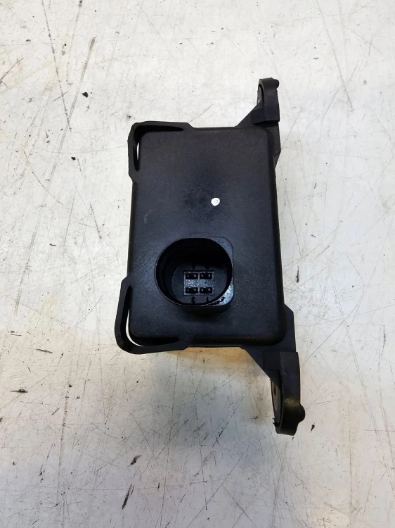 CZUJNIK MODUŁ SENSOR ESP AUDI A3 8P 1K0907652C