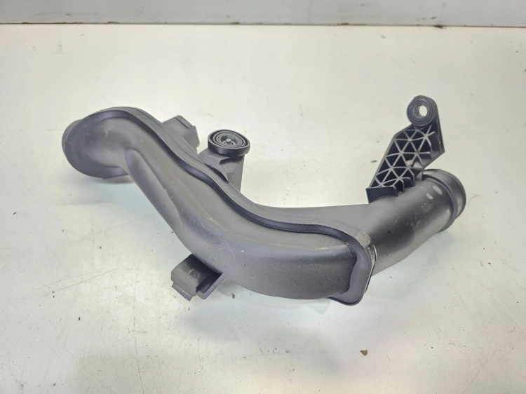 PRZEWÓD WĄŻ INTERCOOLERA AUDI VOLKSWAGEN SEAT SKODA 5N0145770A