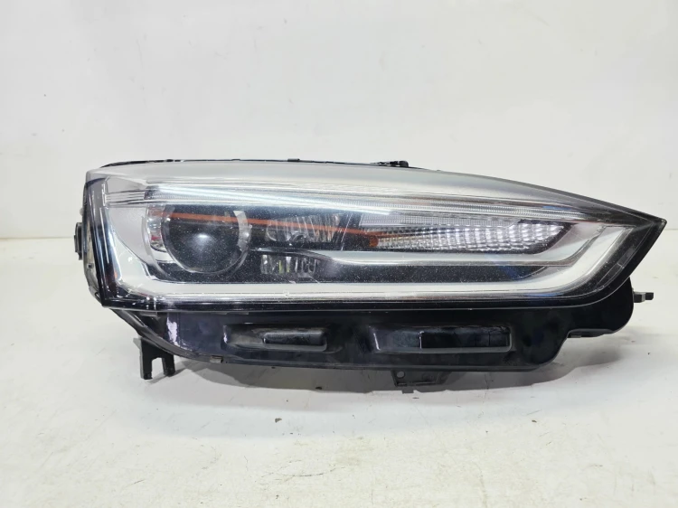 REFLEKTOR LAMPA PRAWY PRZÓD XENON AUDI A5 8W 8W6941006D 17/26