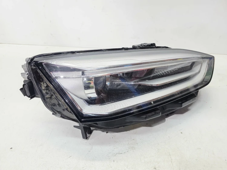 REFLEKTOR LAMPA PRAWY PRZÓD XENON AUDI A5 8W 8W6941006D 17/26