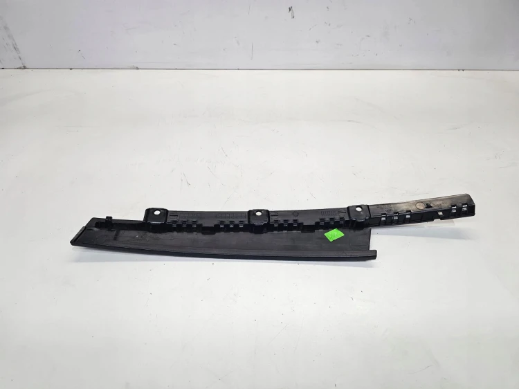 NAKŁADKA OSŁONA SŁUPKA AUDI A4 B9 LEWY PRZÓD 8W0837901