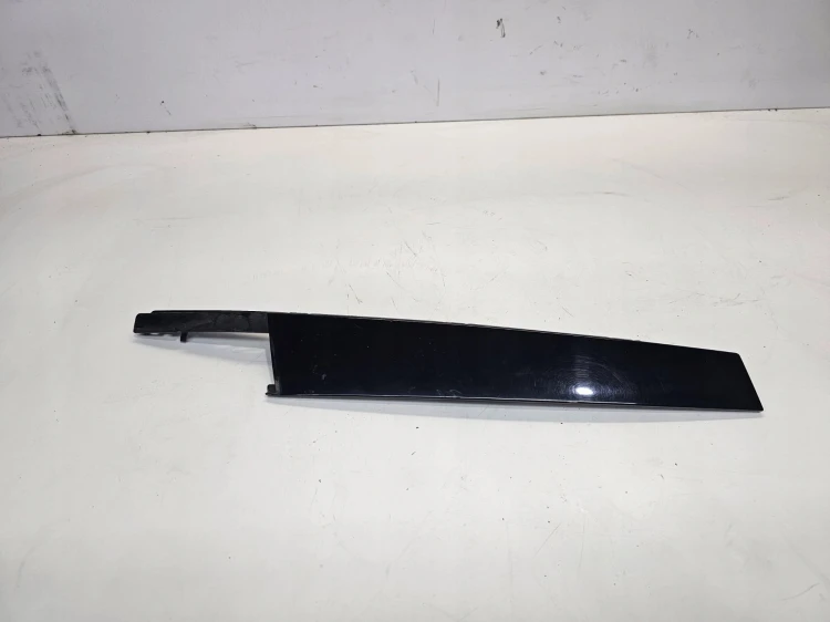 NAKŁADKA OSŁONA SŁUPKA AUDI A4 B9 LEWY PRZÓD 8W0837901