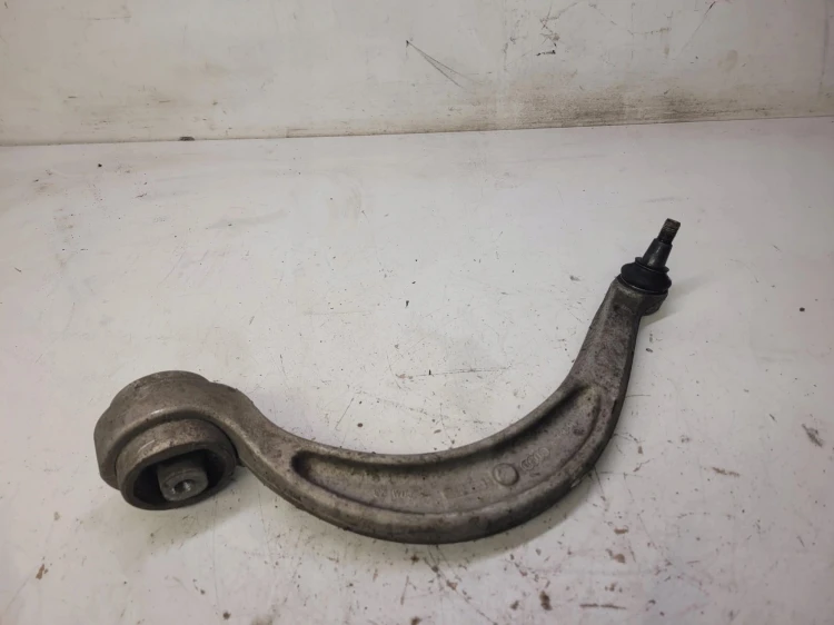 WAHACZ PRAWY PRZÓD AUDI A4 B9 A5 8W 8W0407696B
