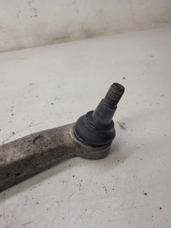WAHACZ PRAWY PRZÓD AUDI A4 B9 A5 8W 8W0407696B