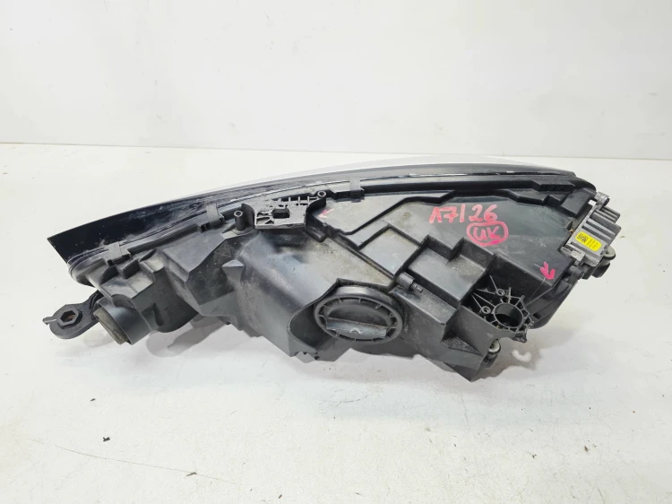 REFLEKTOR LAMPA PRAWY PRZÓD XENON AUDI A5 8W 8W6941006D 17/26