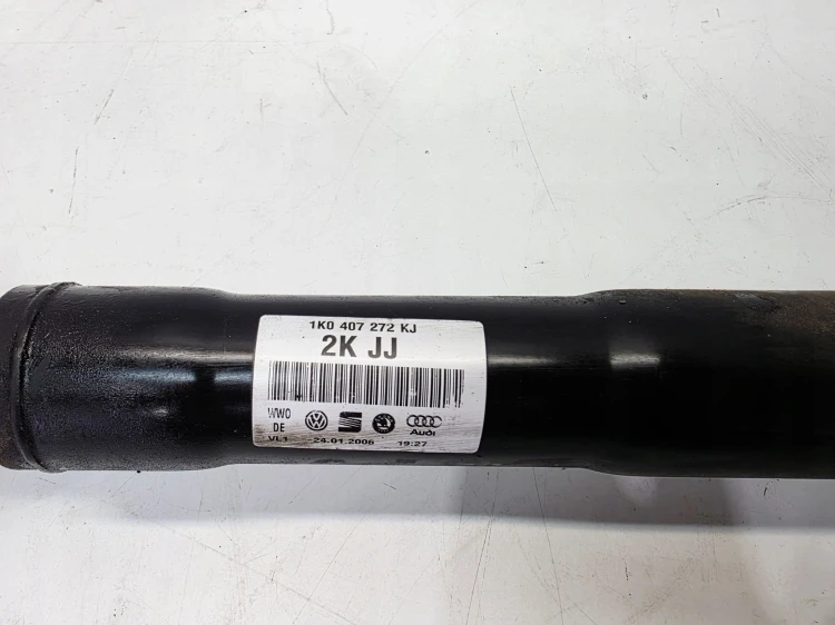 PÓŁOŚ PRAWA DŁUGA AUDI A3 8P VOLKSWAGEN SEAT SKODA 2.0 TFSI 1K0407272KJ
