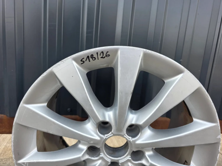 FELGA ALUMINIOWA AUDI A4 A5 A6 VW SEAT 8.0J R17 ET 39 4G0601025BH S18/26 OK