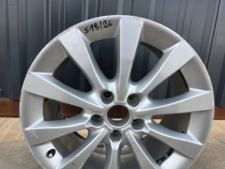 FELGA ALUMINIOWA AUDI A4 A5 A6 VW SEAT 8.0J R17 ET 39 4G0601025BH S18/26 OK