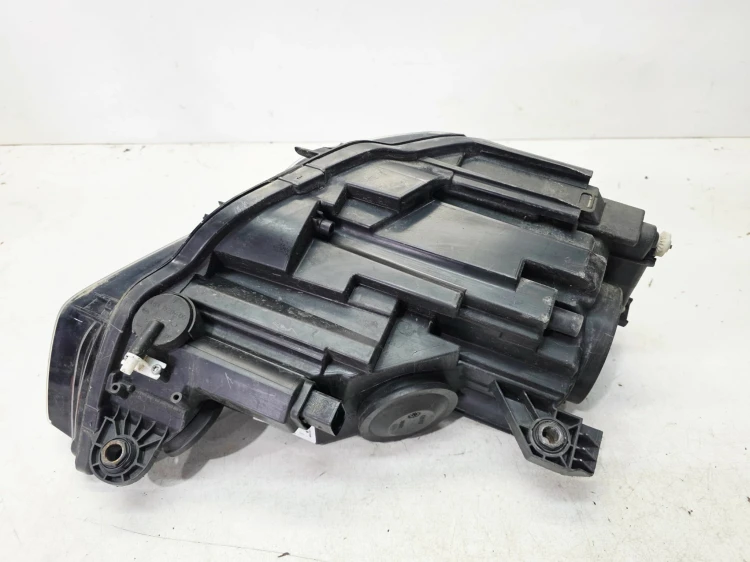 REFLEKTOR LAMPA LEWY PRZÓD AUDI A3 8V 8V0941003A 18/26 UK