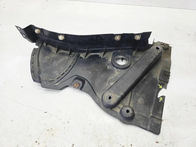 NADKOLE NOSEK PRAWY PRZÓD AUDI A6 C8 4K0853888E