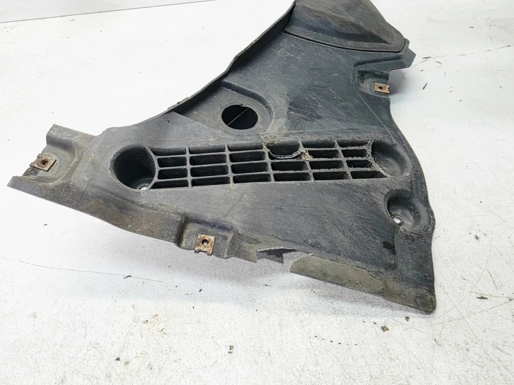 NADKOLE NOSEK PRAWY PRZÓD AUDI A6 C8 4K0853888E