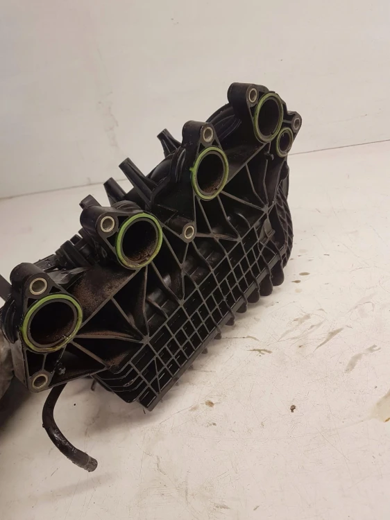 KOLEKTOR SSĄCY AUDI A3 VW SEAT 1.2 TFSI 03F145749B