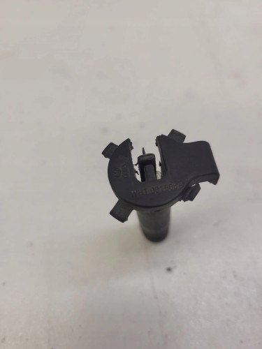 UCHWYT MOCOWANIE CHŁODNIC AUDI A4 A5 Q5 WHT001506A