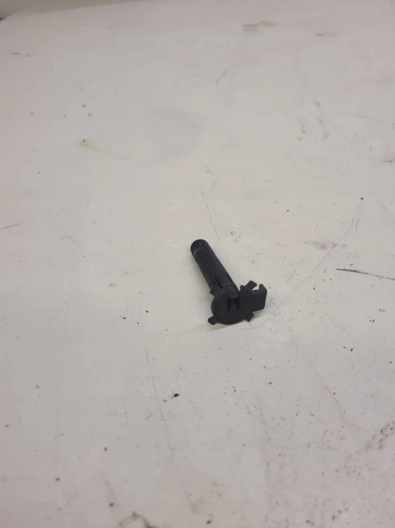 UCHWYT MOCOWANIE CHŁODNIC AUDI A4 A5 Q5 WHT001506A