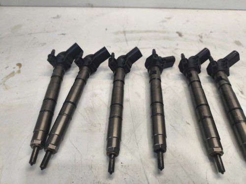 WTRYSK WTRYSKIWACZ AUDI VW 2.7 3.0 TDI 059130277AJ ORYGINAŁ !!!