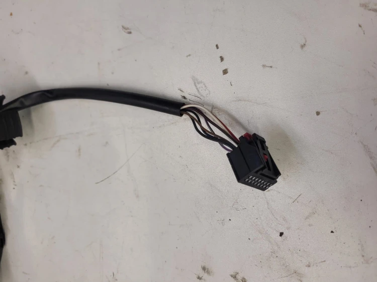 LUSTERKO PRAWE AUDI A6 C6 LZ7Q 7 PIN UK
