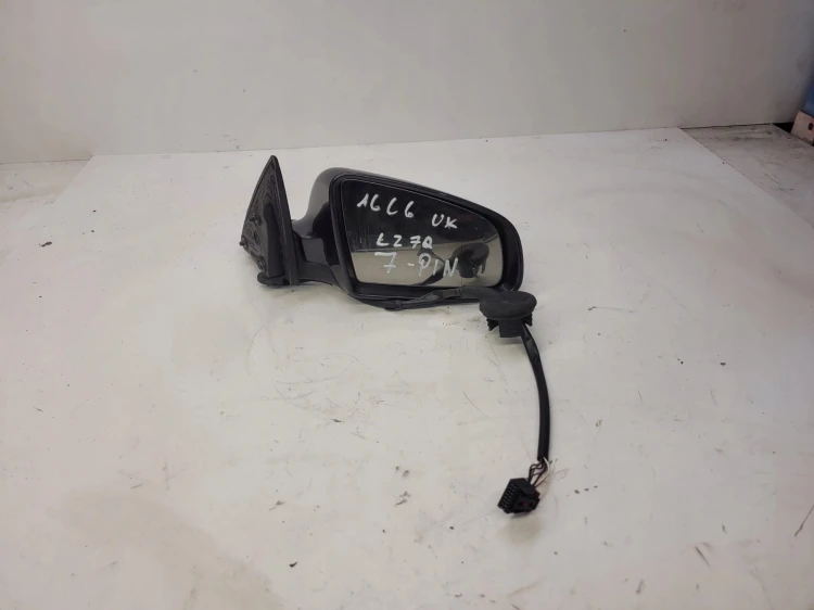 LUSTERKO PRAWE AUDI A6 C6 LZ7Q 7 PIN UK