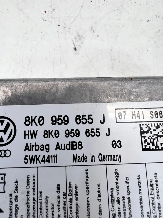 SENSOR PODUSZEK AIRBAG AUDI A4 B8 A5 8K0959655J