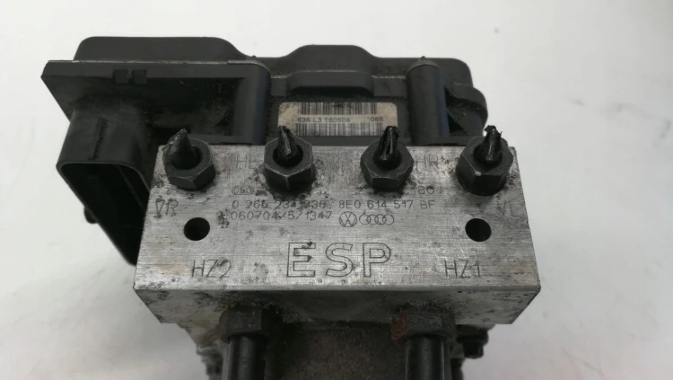 POMPA ABS ESP AUDI A4 B7 8E0910517H 8E0614517BF