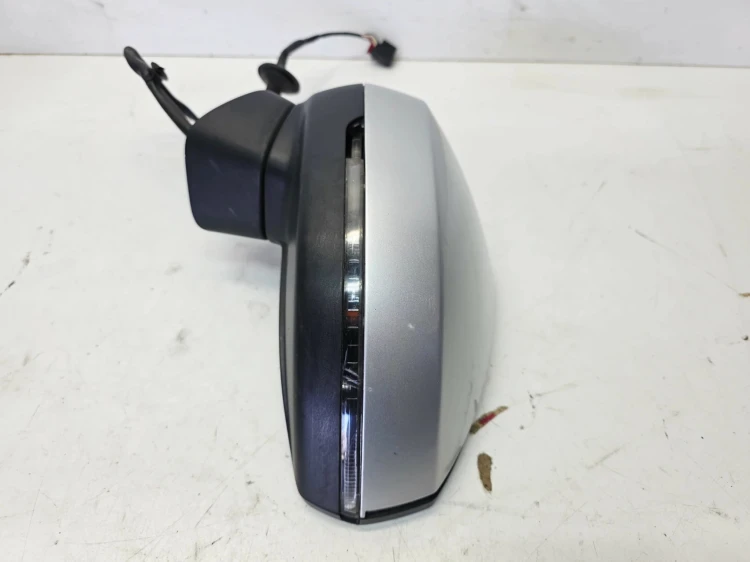 LUSTERKO ZEWNĘTRZNE LEWE AUDI A3 8V 8V3 8V4 LX7W 6 PIN UK 3/26