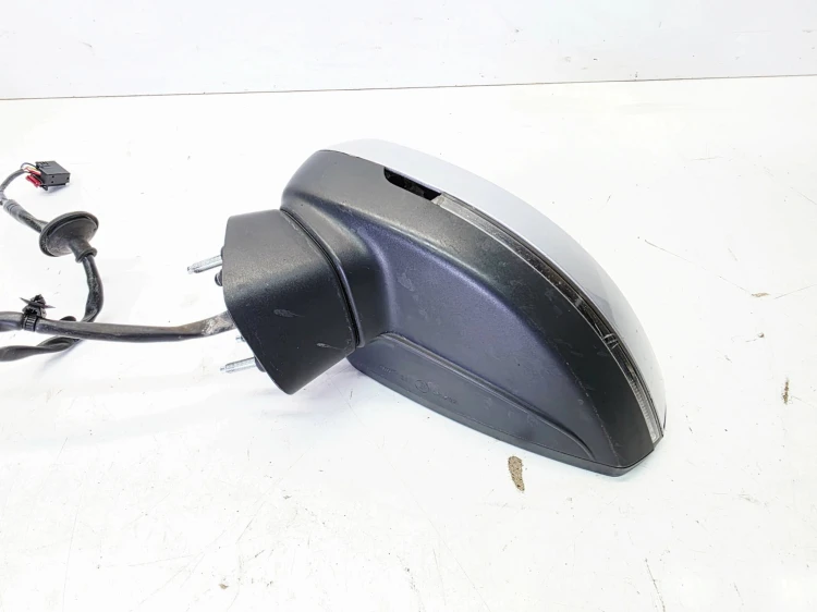 LUSTERKO ZEWNĘTRZNE LEWE AUDI A3 8V 8V3 8V4 LX7W 6 PIN UK 3/26