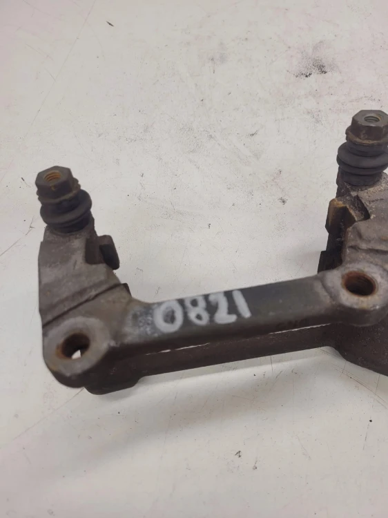 JARZMO ZACISKU LEWY TYŁ AUDI A4 B8 A5 0821