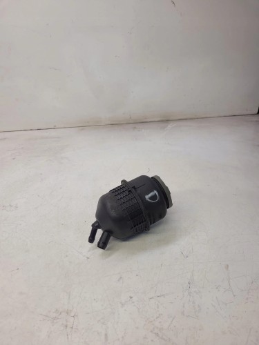 ZBIORNIK PŁYNU WSPOMAGANIA AUDI A4 A5 4F0422371D