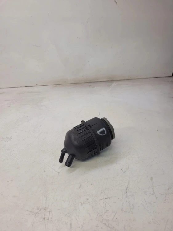 ZBIORNIK PŁYNU WSPOMAGANIA AUDI A4 A5 4F0422371D