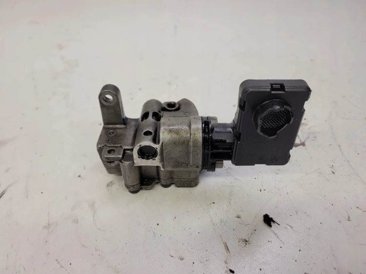 POMPA OLEJU AUDI VW SEAT SKODA 2.0 TDI 03G115105B